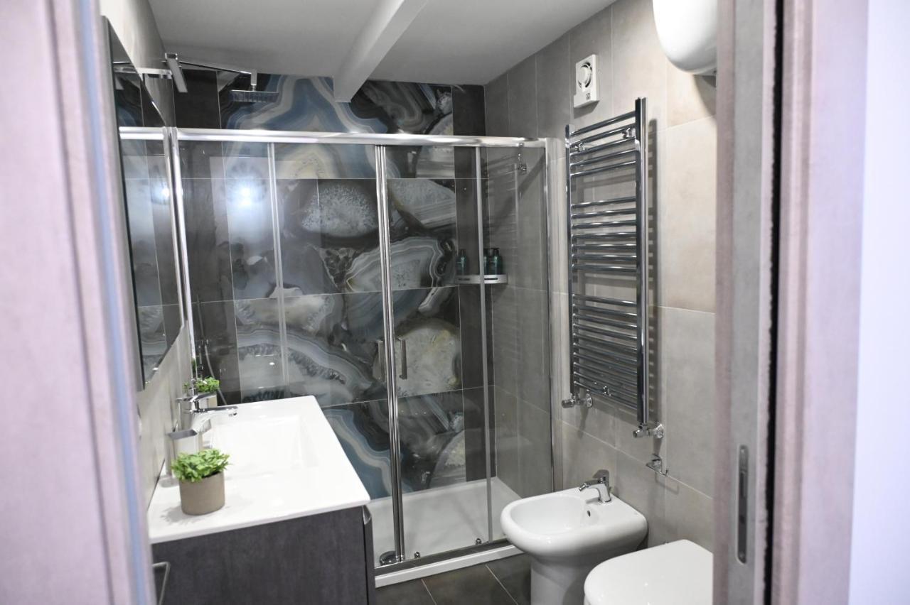 Victry's Chiaia Casa vacanze Napoli